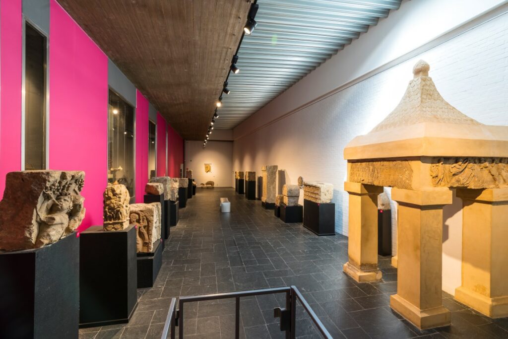 Photo de l'intérieur du musée archéologique